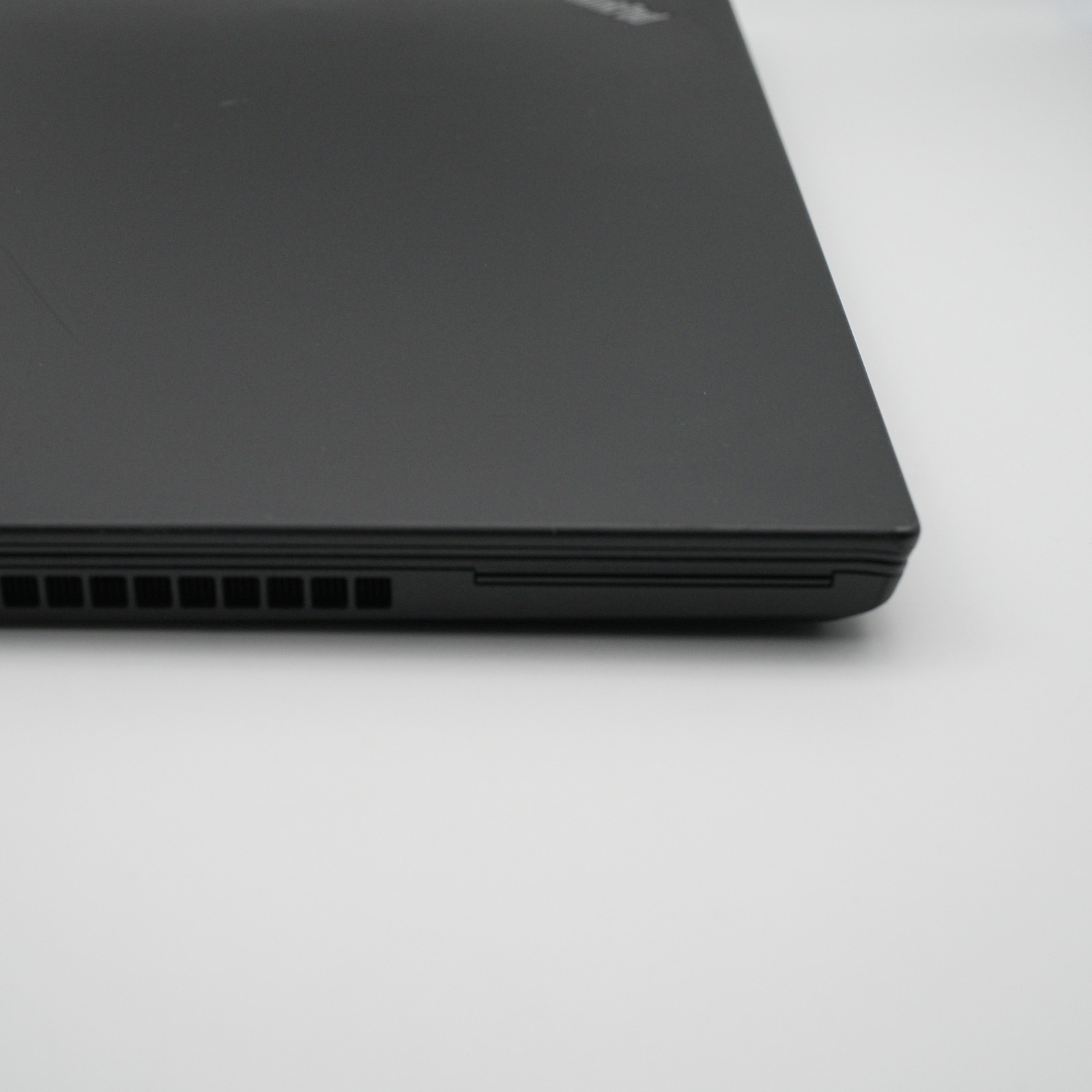 Lenovo ThinkPad T480 512GB 16GB RAM i7-8650U 14in Black (READ DESCRIPTION)