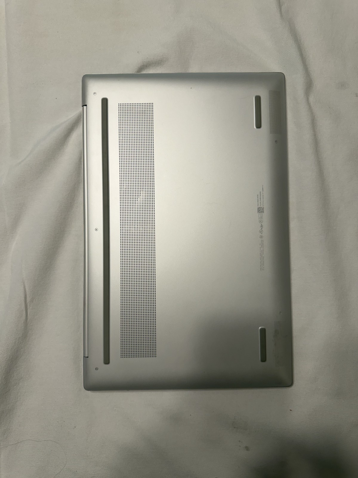 HP Envy Laptop 17-da0047nr (17.3″ Intel Core™ Ultra 7, 16GB RAM, 512GB SSD)