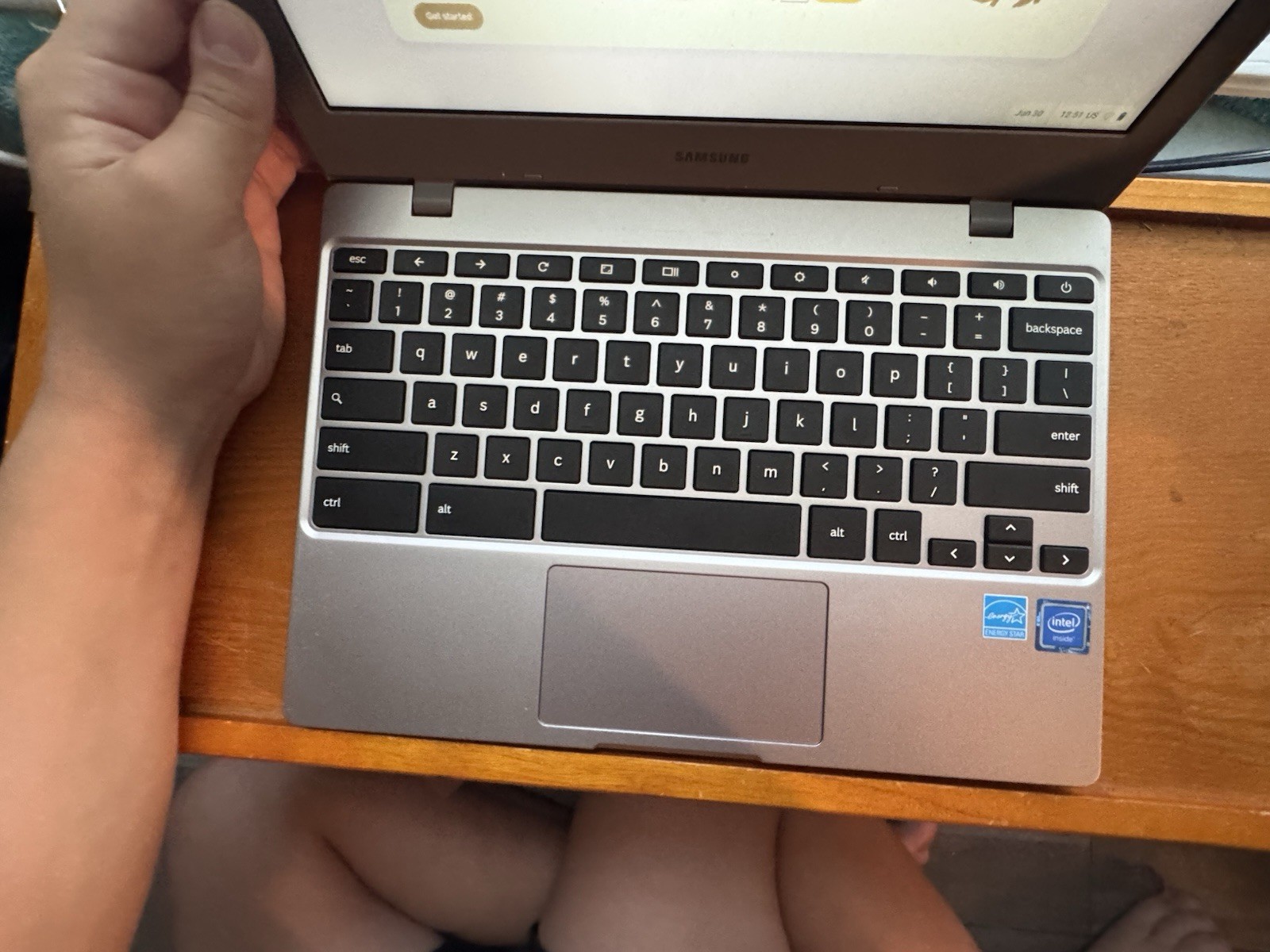Samsung Chromebook XE500C12-K01US 11.6″ Intel Celeron Chrome OS