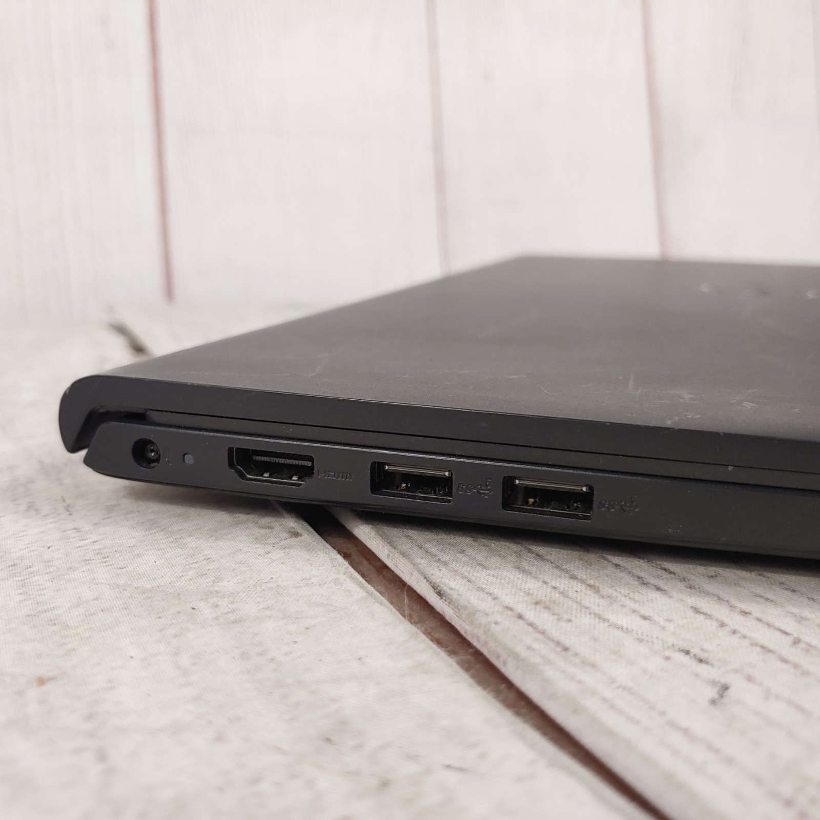 Dell Inspiron 15 3520 Win 11 Core i5-1235U 1.3GHz 16GB RAM – 1TB M.2 NVME 15.6″