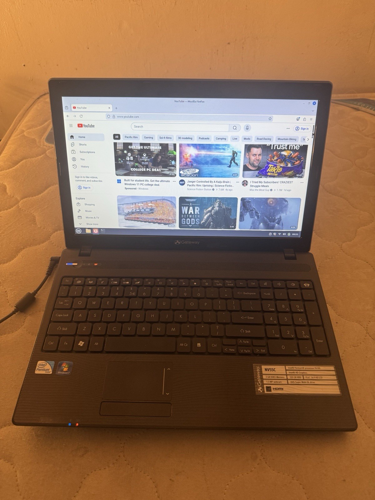 Gateway NV55C Laptop Pentium P6100 2GHz 4GB RAM 41G SSD Linux Mint 22.3 Cinnamon