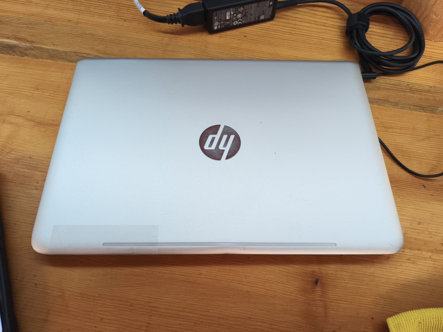 HP Envy 13-d040nr Laptop for Parts. Not working. No Drive.