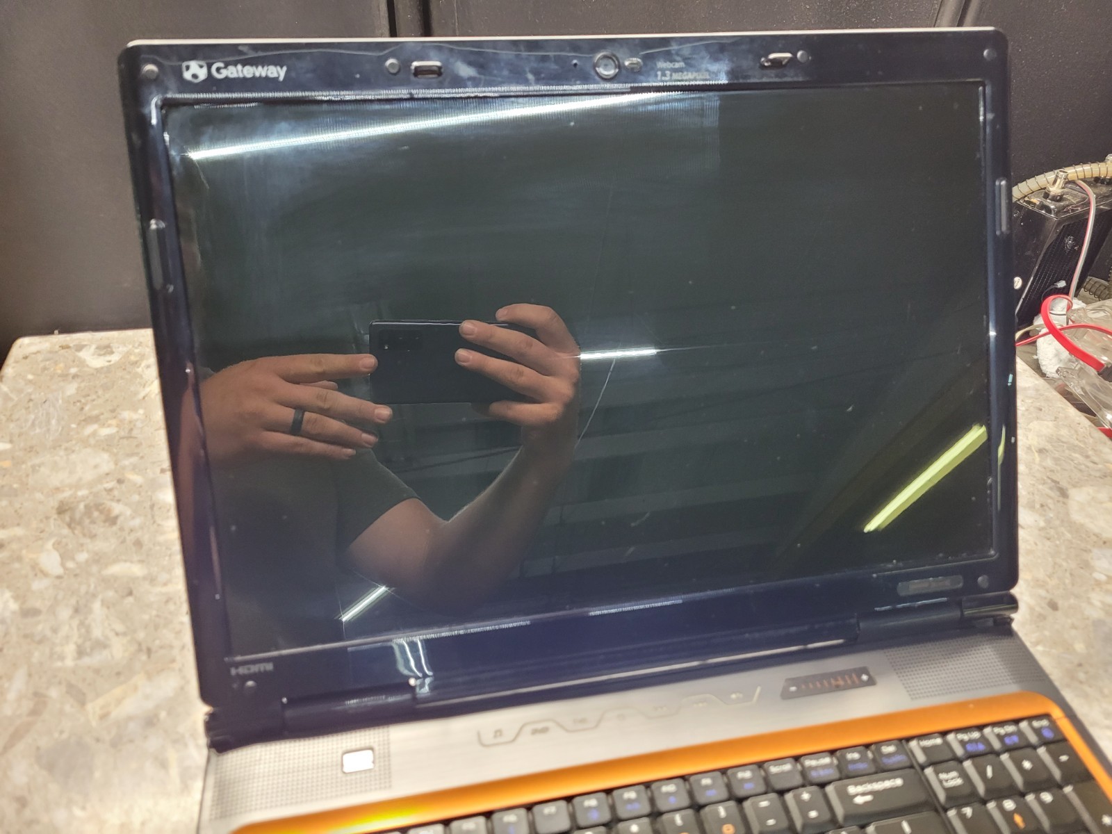 Gateway MS2252 Core 2 Duo 4GB RAM 17″ UNTESTED