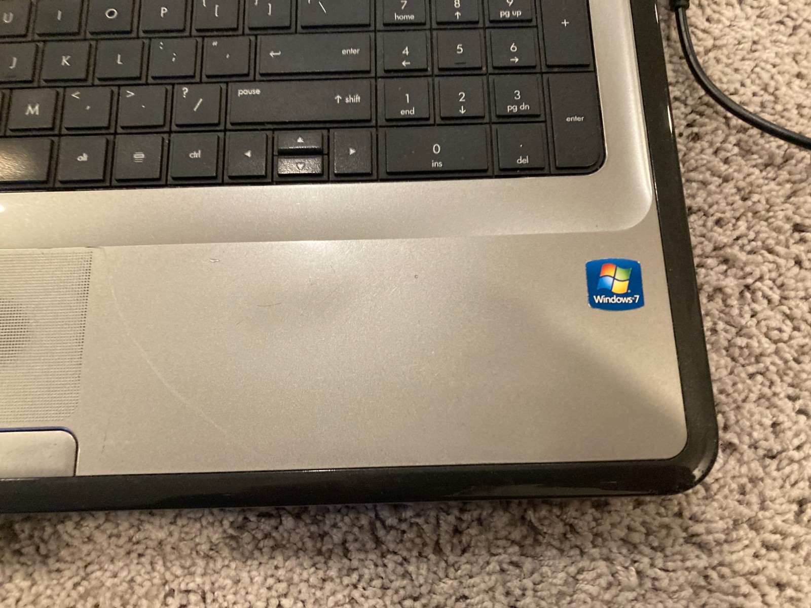HP Pavilion G7 Notebook 250GB HDD/AMD A4/12GB RAM/Fedora