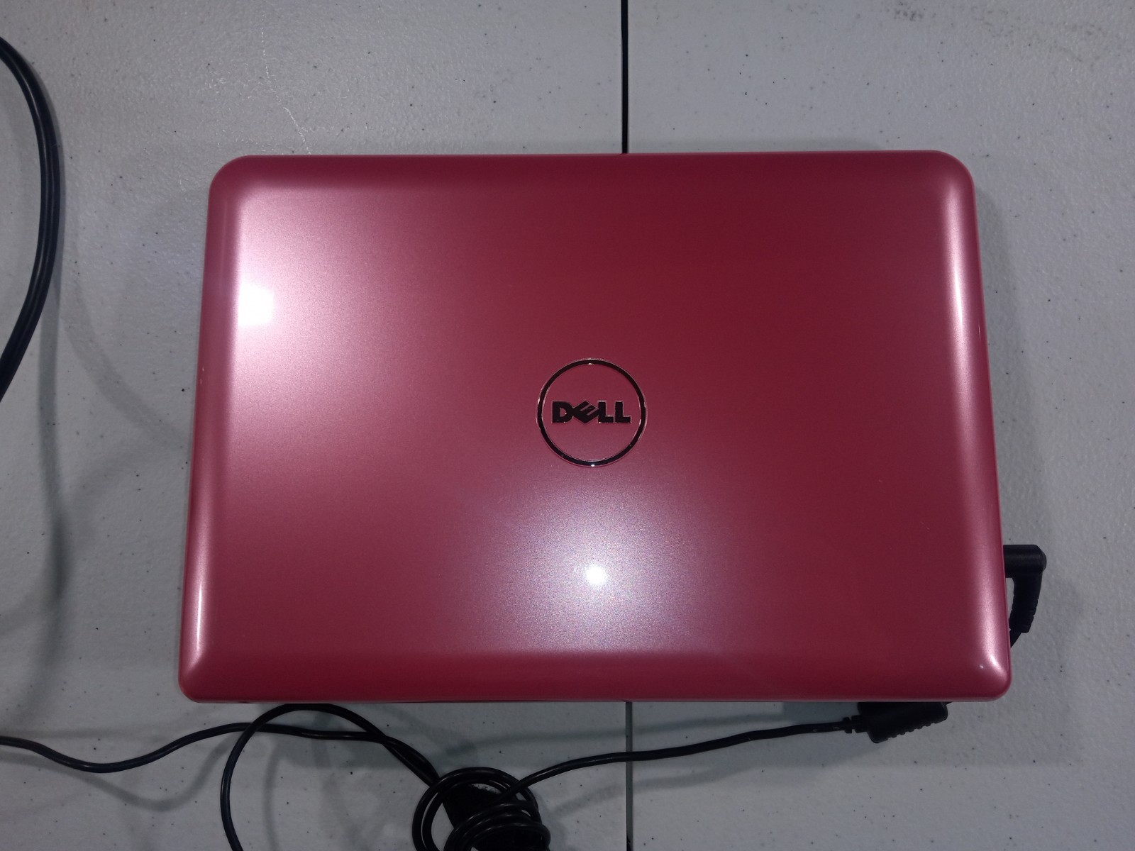 Rarely Seen PINK Dell Inspiron Mini 10 PP19S Atom Z530 1.60Ghz 1GB 160GB XP