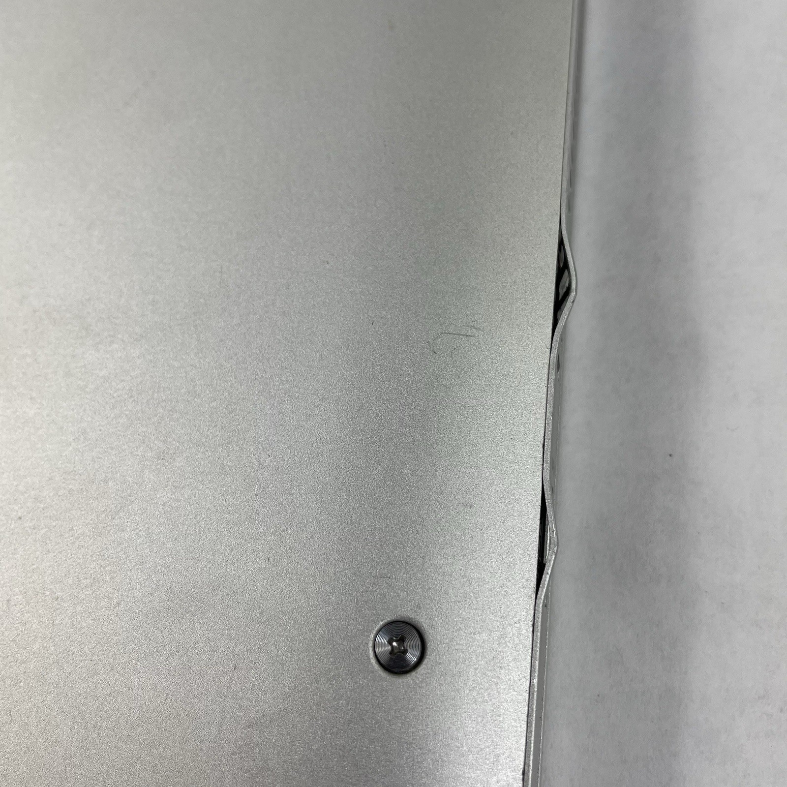 HP EliteBook 850 G5 15.6″ i5-7200U 2.50 GHz 8 GB RAM No SSD/OS/AC – READ