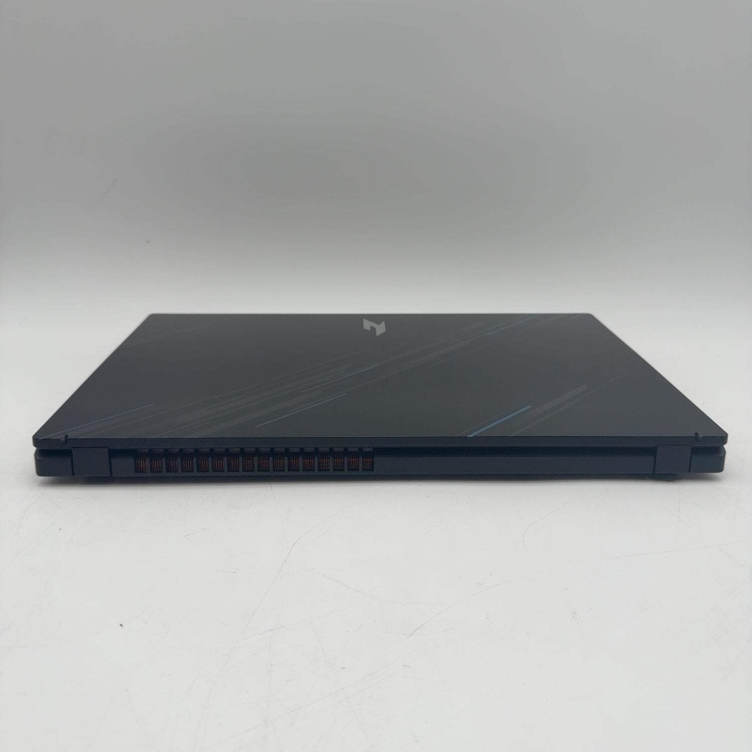 Acer Nitro V 15 ANV15-51 15.3″ i5-13420H 2.1GHz 16GB RAM 512GB GeForce RTX 2050