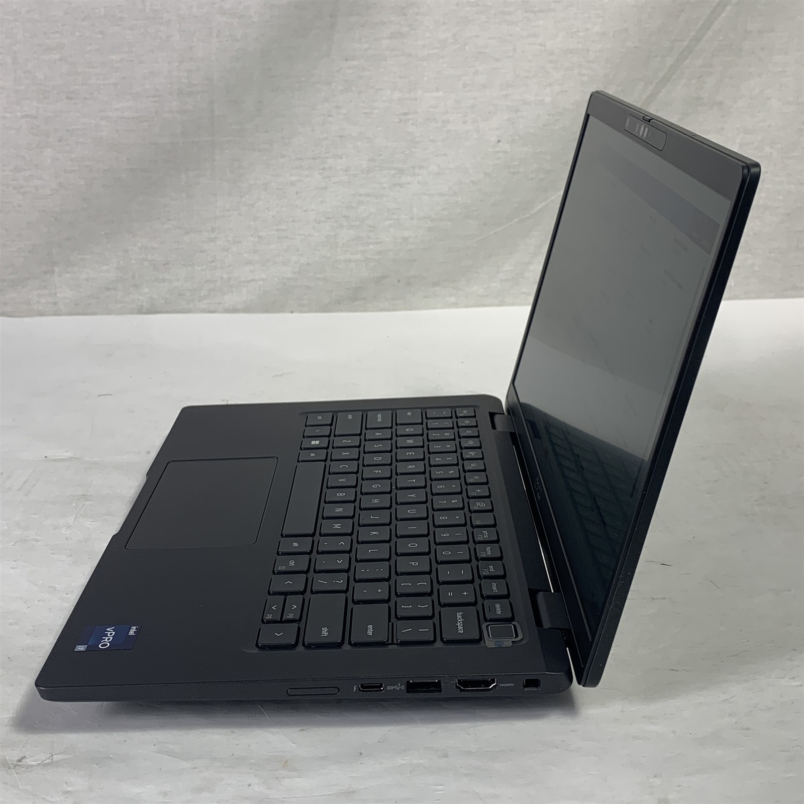 Dell Latitude 7330 13.3″ Laptop i7-1265U 1.8GHz 16GB 512GB NVMe SSD – Win 11