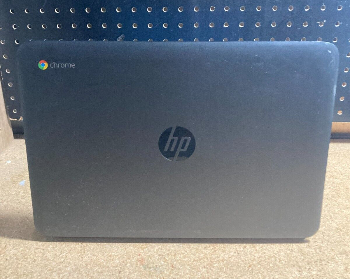 HP Chromebook 11 G4 2.16GHz Intel Celeron 2-4GB RAM 16GB SSD **READ**