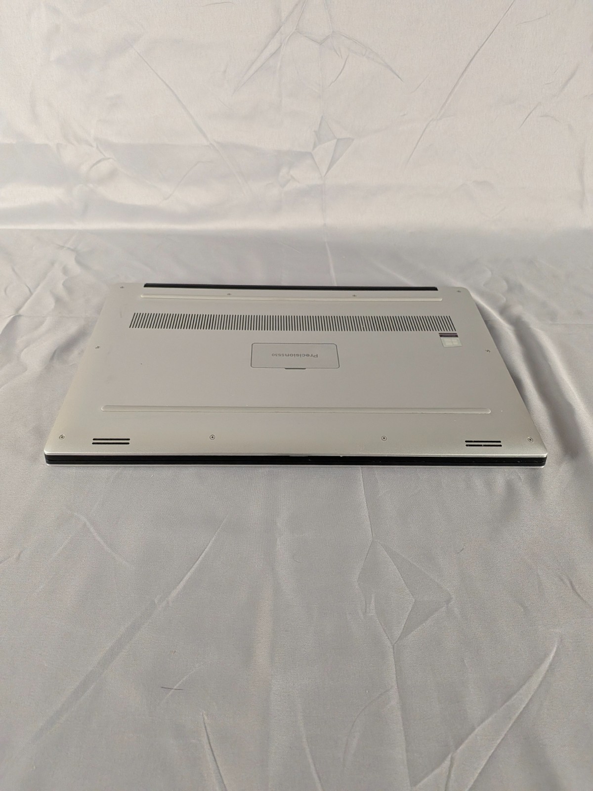 Dell Precision 5530 UHD 4K Touch E-2176M 32GB 1TB SSD P2000 Backlit KB