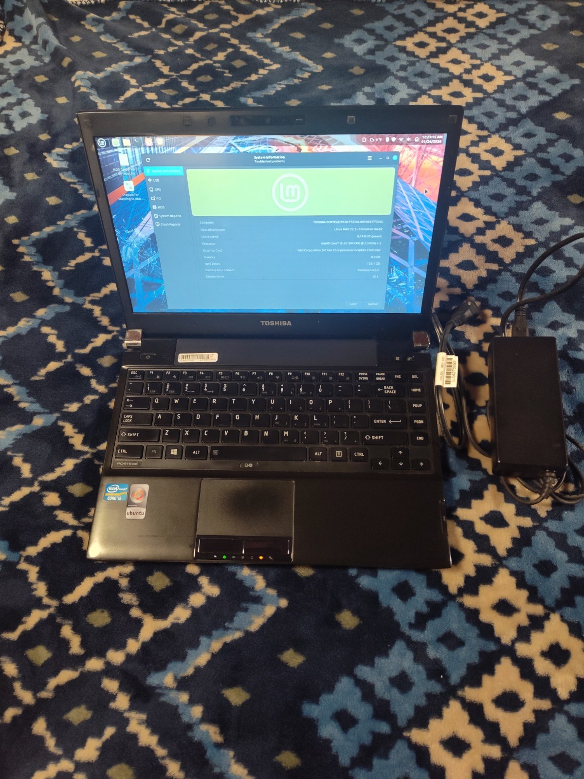 Toshiba Protege R930 Laptop, Intel I5 2.5ghz, 8gb RAM, 128gb SSD, Linux Mint 🕹️