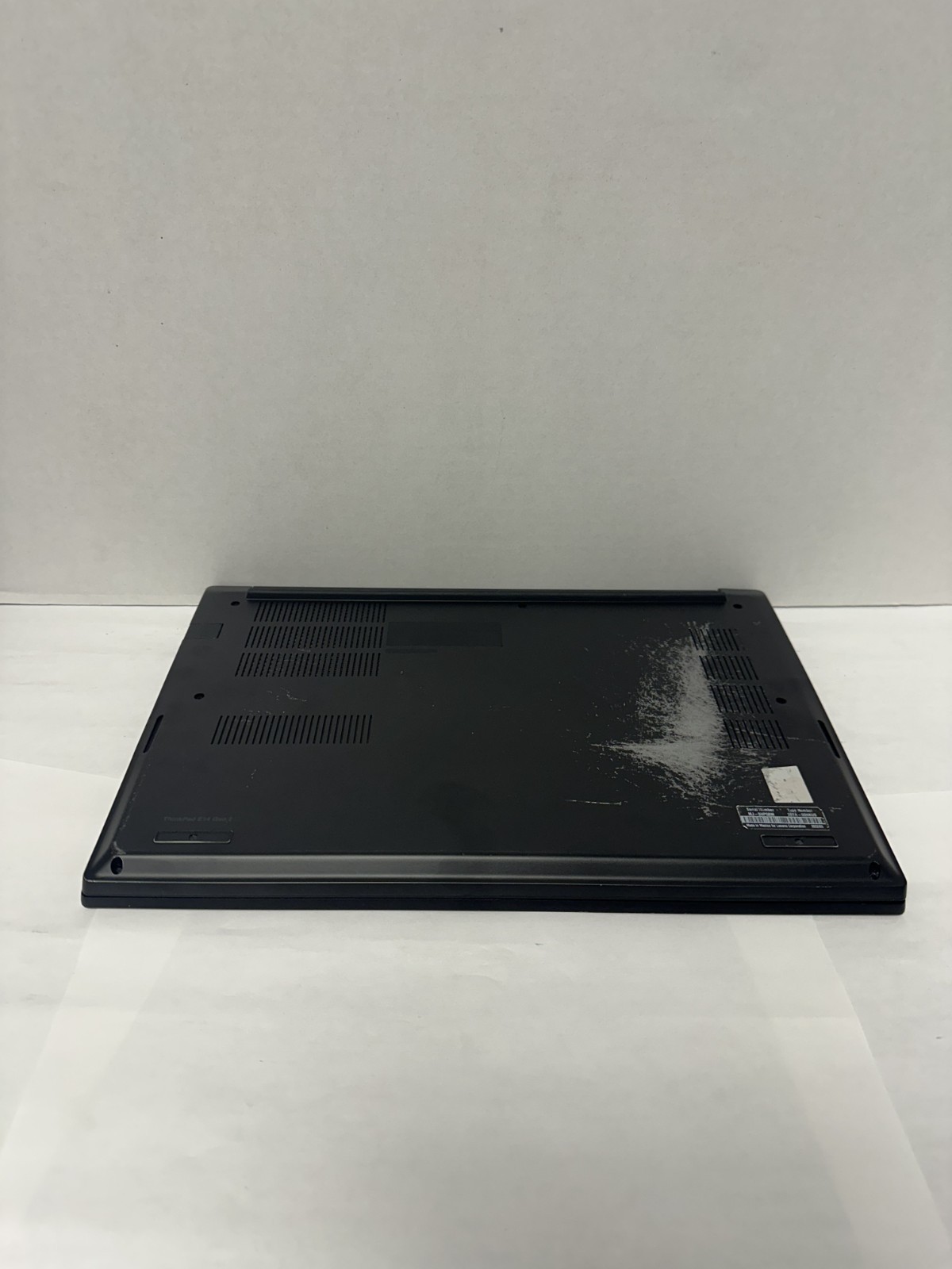 Lenovo ThinkPad E14 Gen 2 14″ (i5-1135G7, 16GB, 256GB NVMe, No OS or Charger)