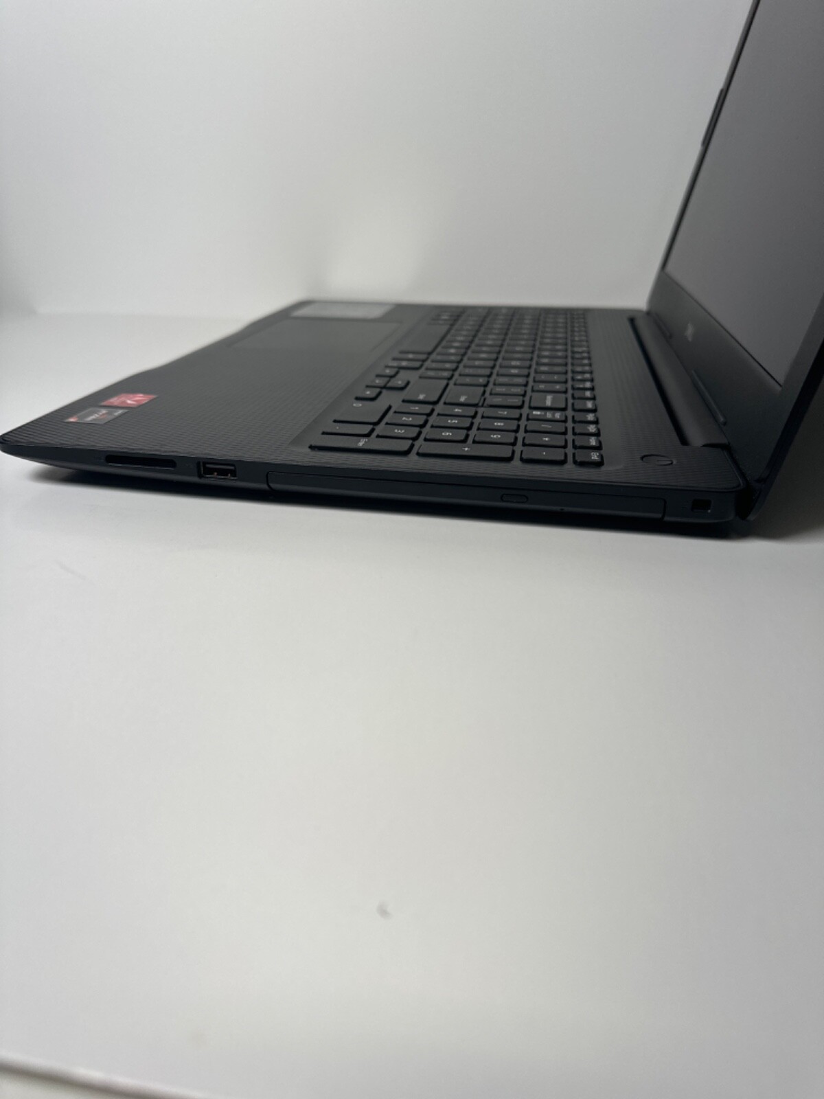 Dell Inspiron 3585,AMD Ryzen 3 2200U, 2.00GHz, 8GB RAM, 256GB SSD, (NOT OS)