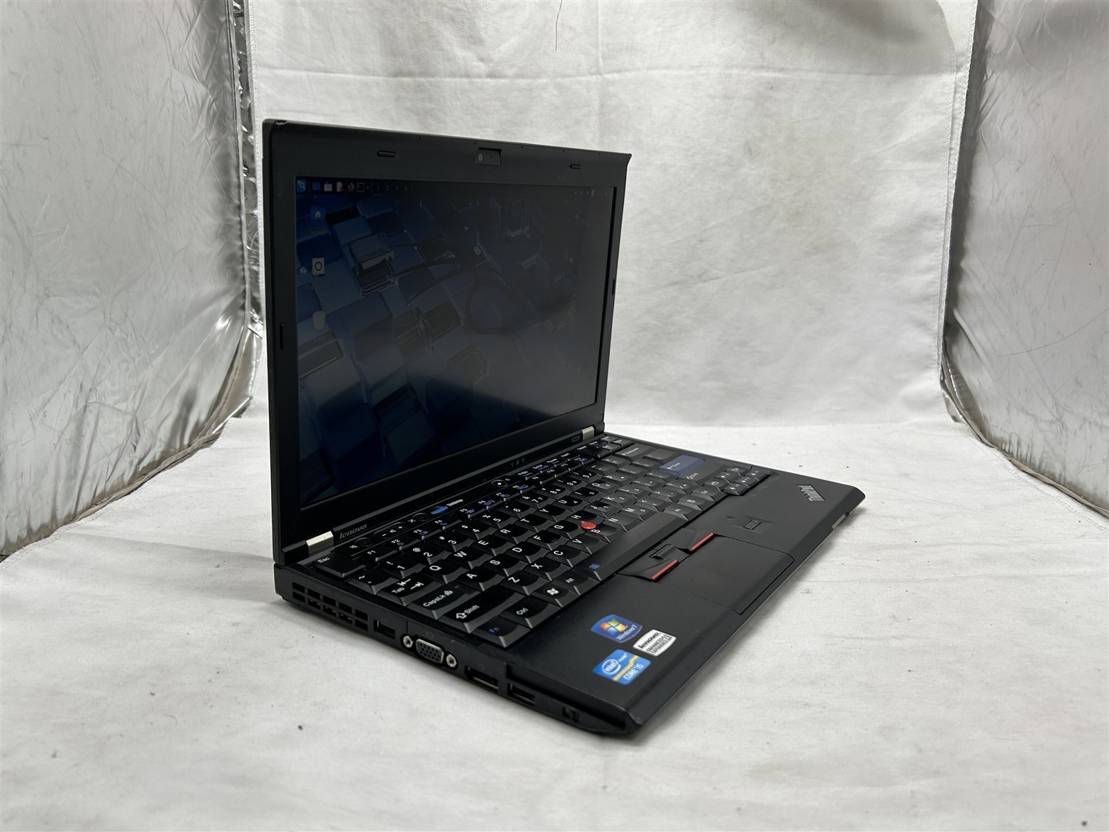 Lenovo ThinkPad x220 12.5″ Laptop Intel i5-2nd Gen 8GB RAM 256GB SSD Kali