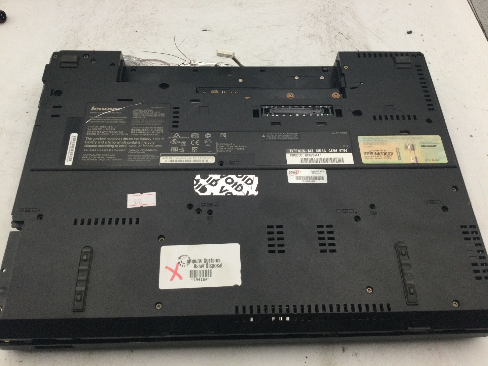 LENOVO THINKPAD R61 – FOR PARTS – DAMAGED SCREEN/LID – READ DESCRIPTION – BB