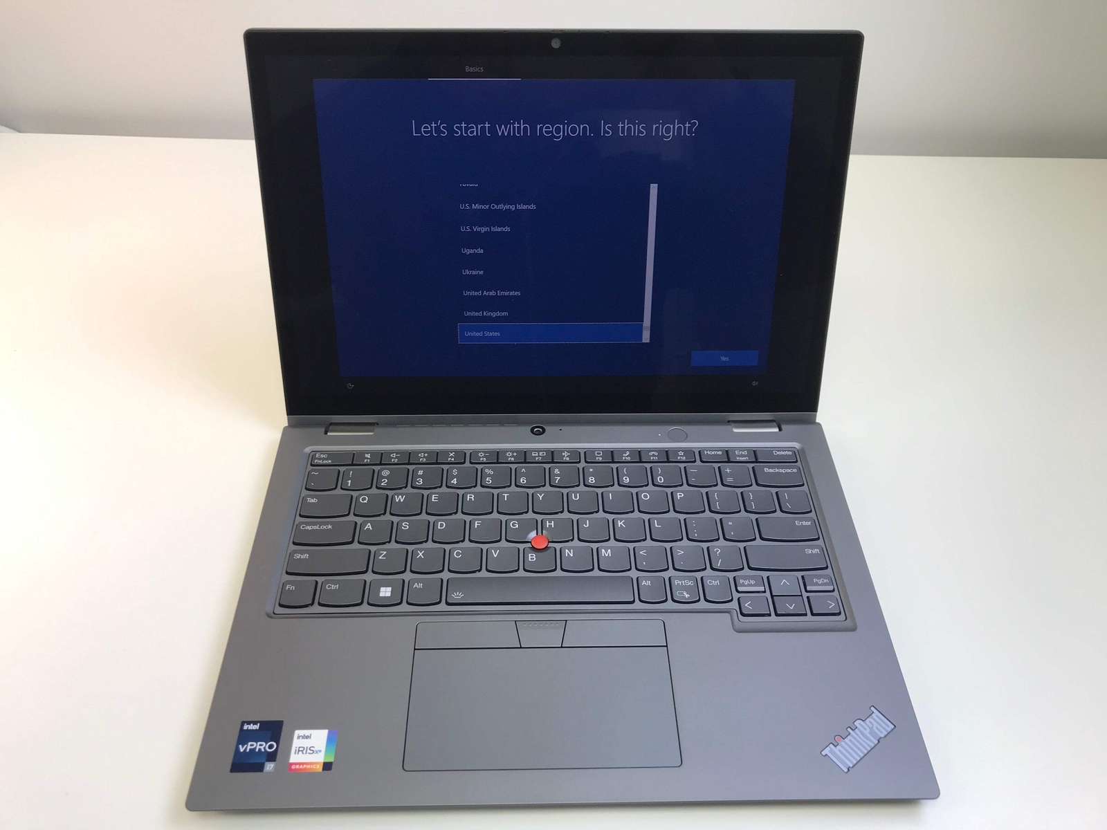 Lenovo ThinkPad L13 Yoga Gen 3 13.3″ Notebook – i7, 16 GB RAM, 256 GB SSD – 21B5