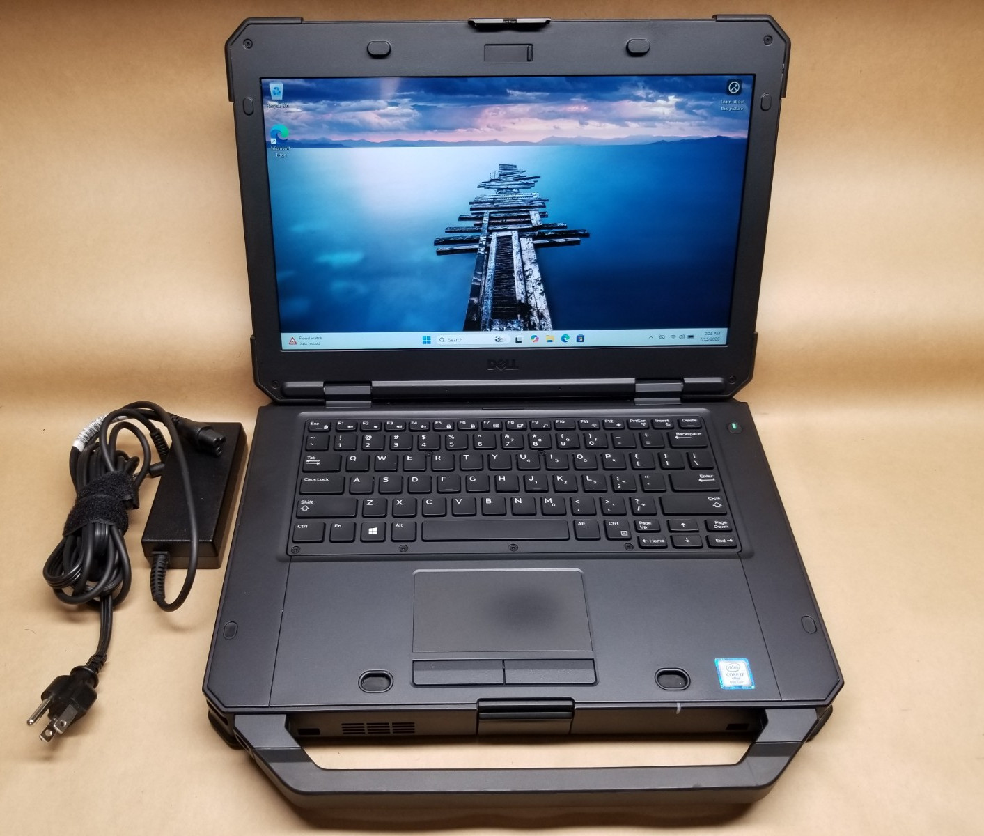 Dell Latitude 5424 Rugged i7-8650U 16GB RAM 250GB SSD RADEON RX 540 WIN 11 2XBAT