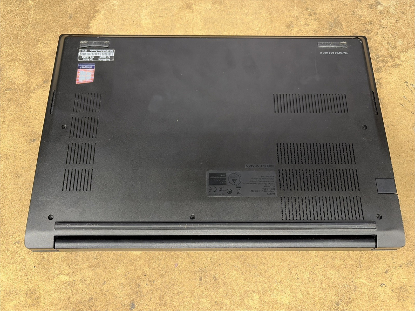 Lenovo ThinkPad E14 Gen 2 14″ FHD i7-1165G7 8GB RAM 512GB SSD No OS