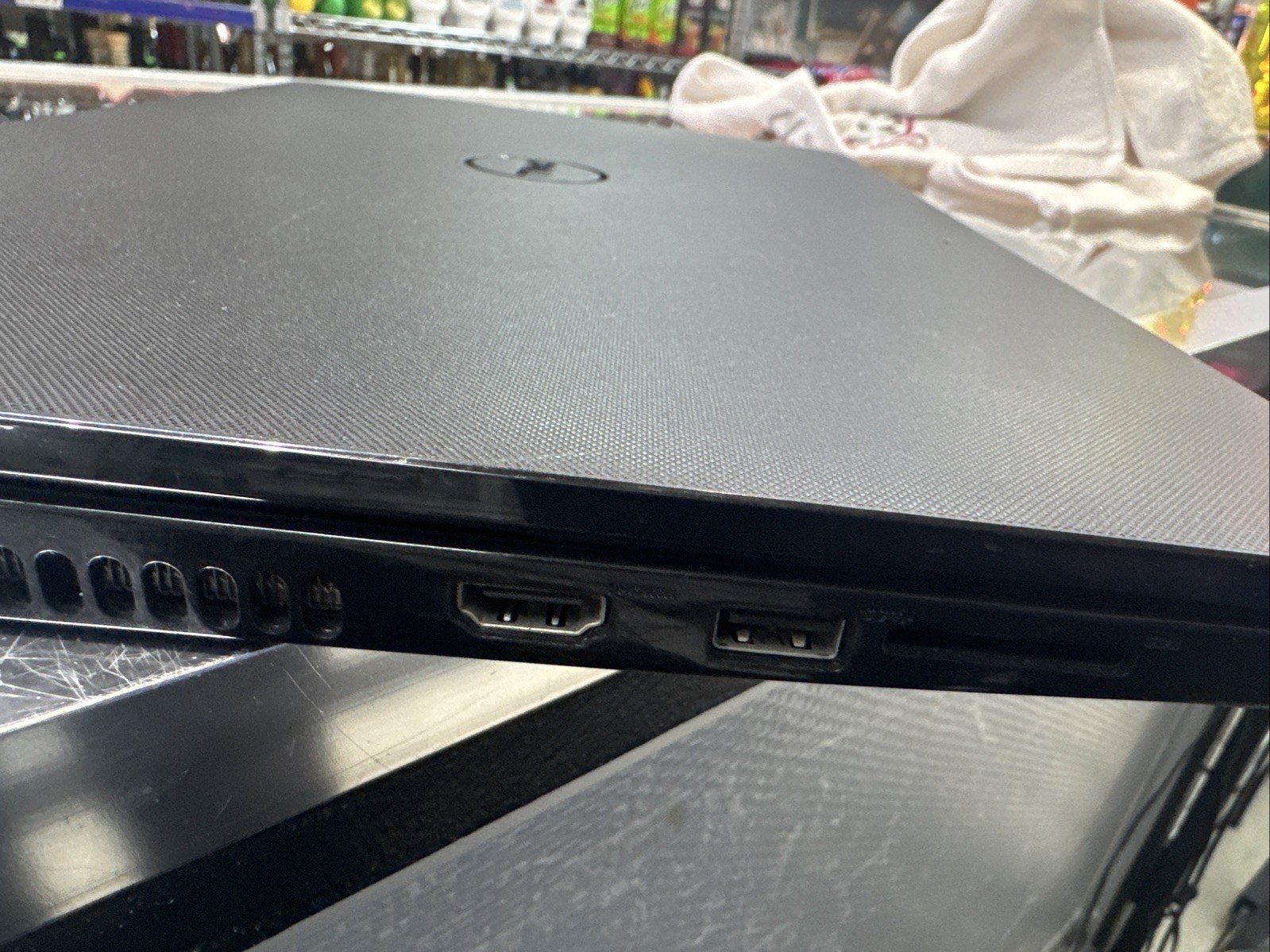 Dell Inspiron 15- 15.6″ Laptop 3558 8gb AS IS Works Fine