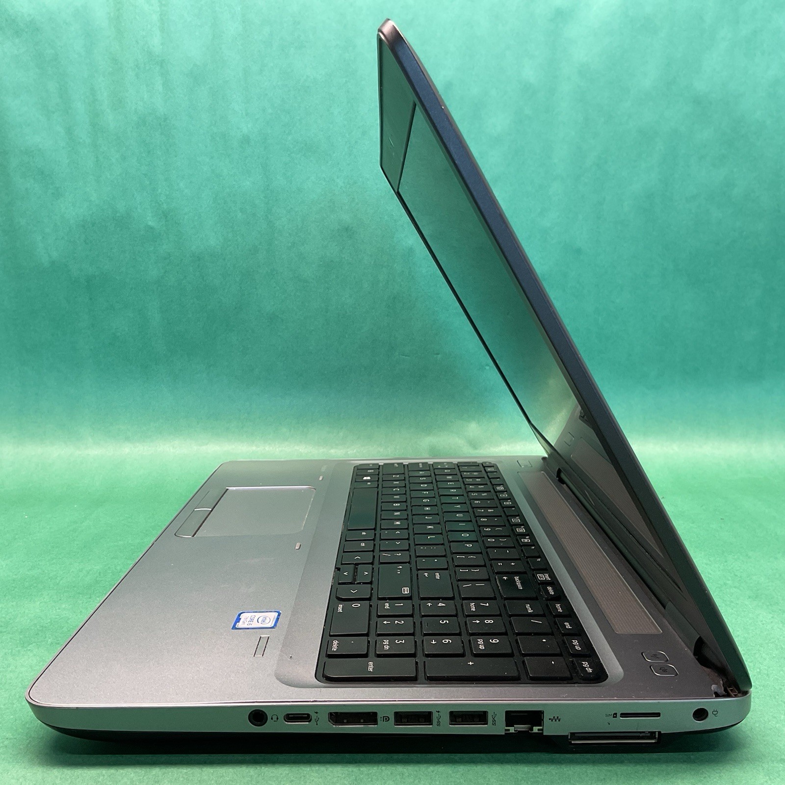 HP ProBook 650 G3 Intel Core i5-7200u – Powers On – NO HARD DRIVE- Untested