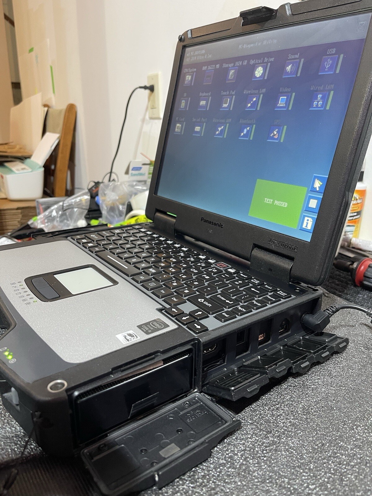 5th Gen Panasonic Toughbook CF-31,1TB,16GB,MK5, DVD,4G,GPS Like New Windows 11