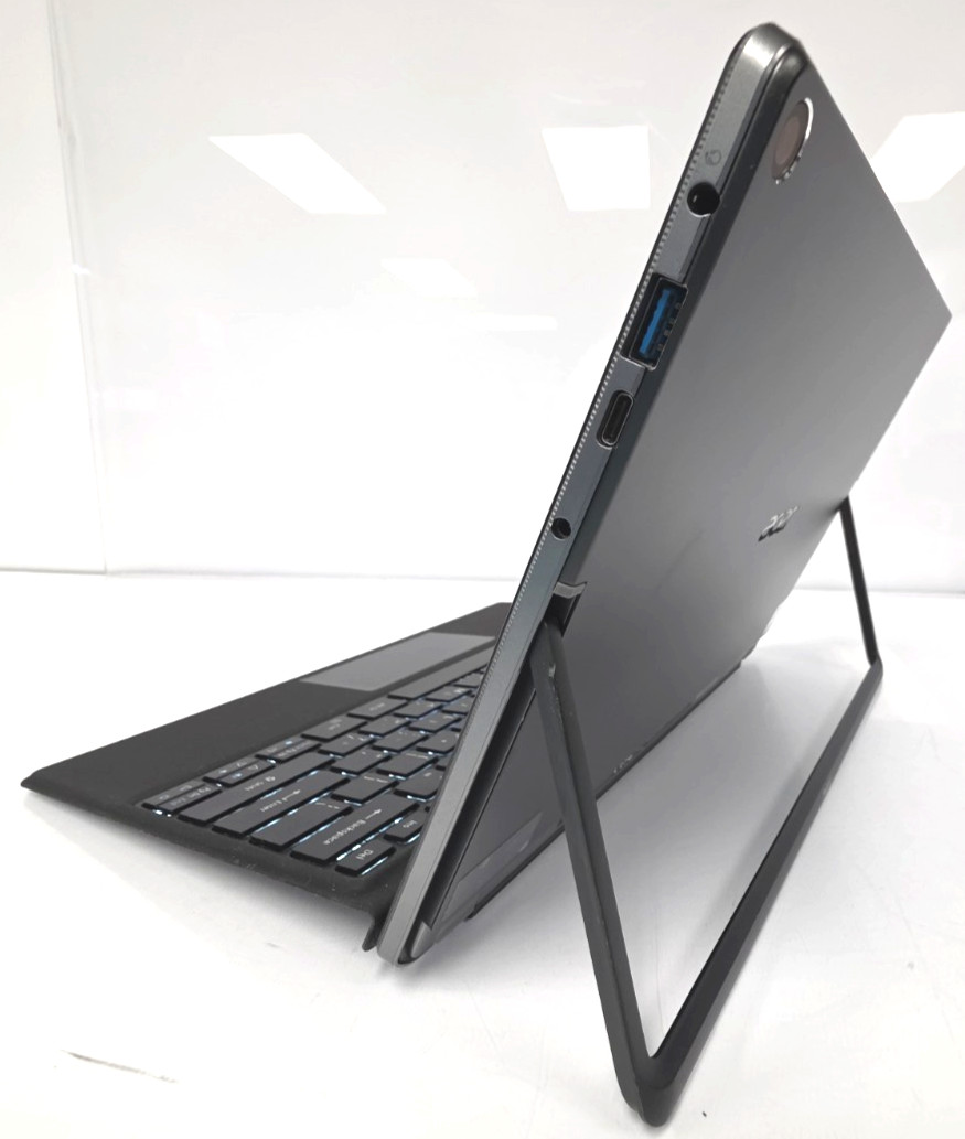 Acer Switch 5| Intel Core i3-7130U| 4GB RAM| 128GB SSD| Win 10 Pro| Keyboard