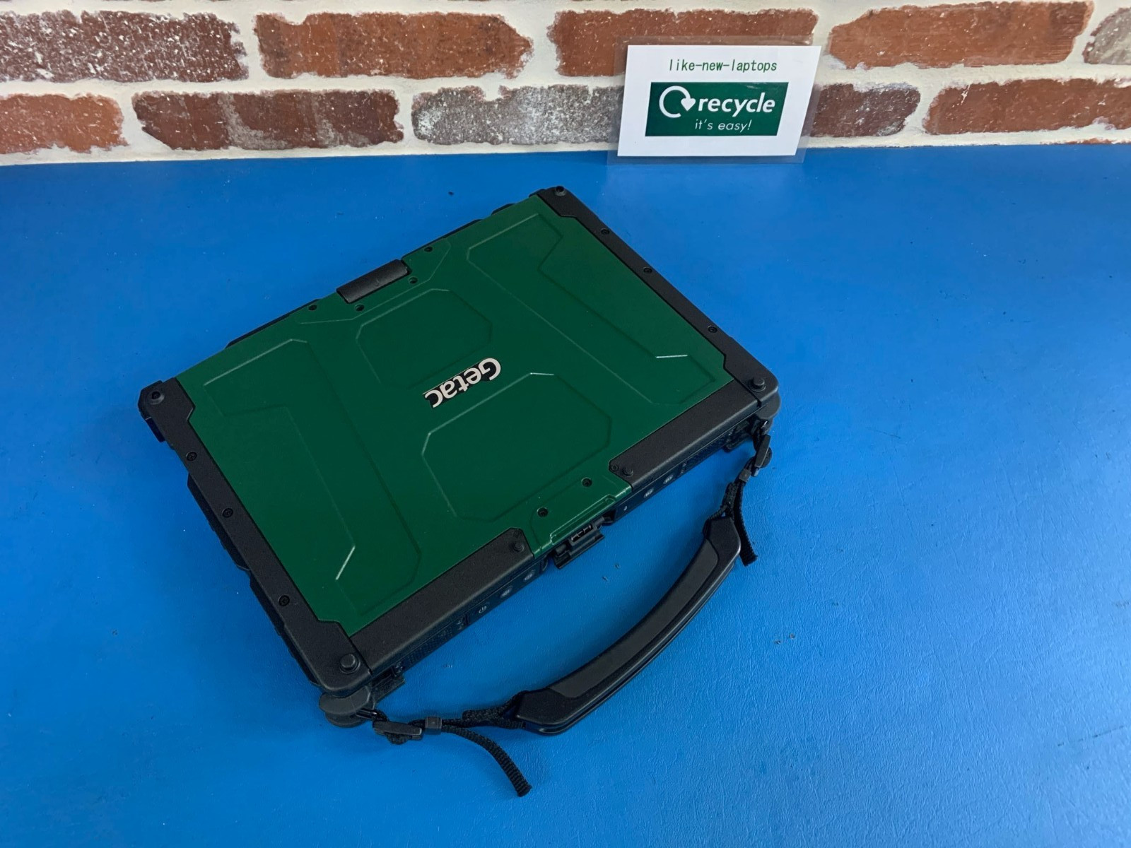 GETAC V110 G3 Laptop i7-6300U 8GB 256GB HDD TOUCH WIN11 GREEN