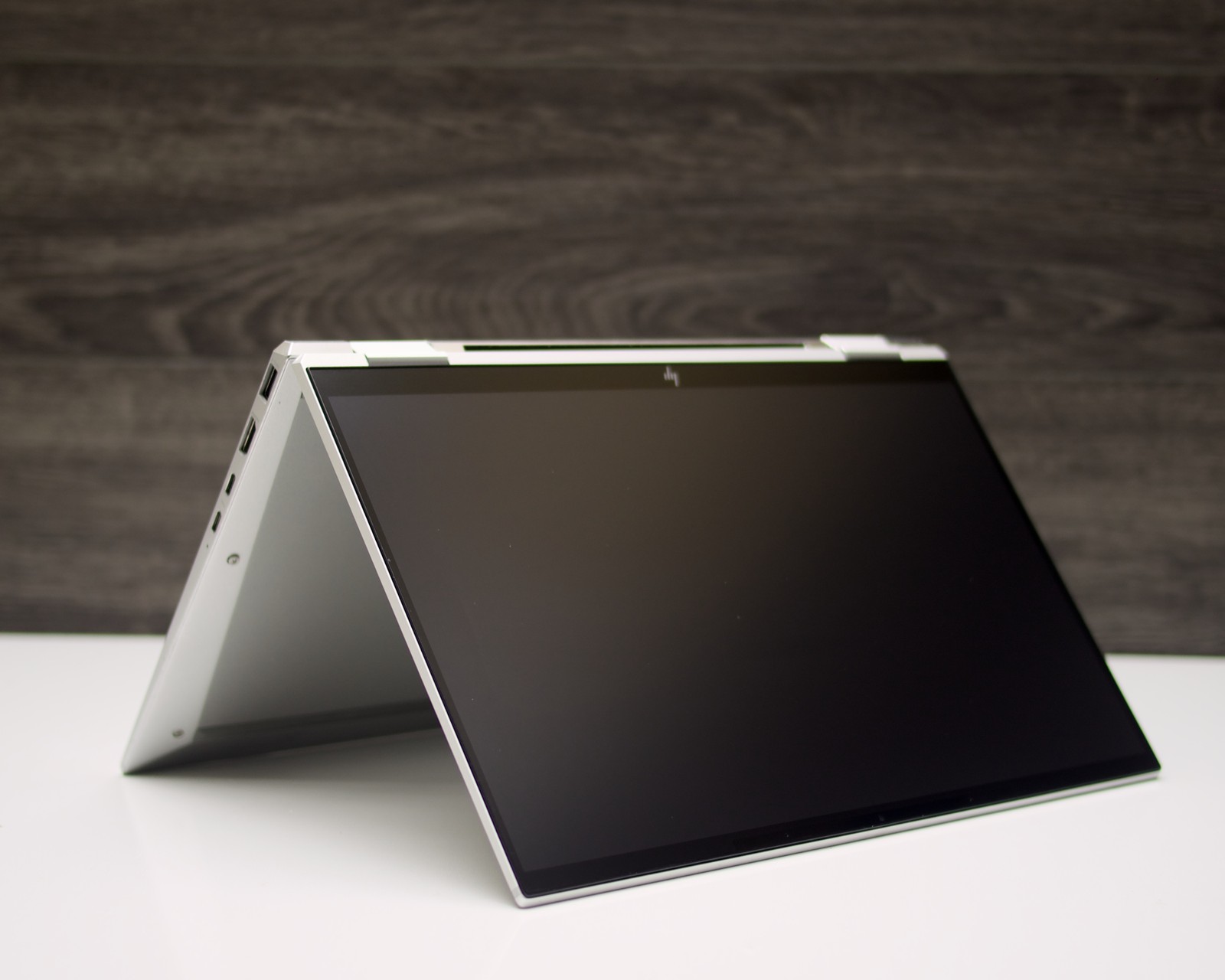 HP EliteBook x360 1030 G8 Touch | i7 – 1185G7 | 512 GB NVME | 16GB RAM | LTE