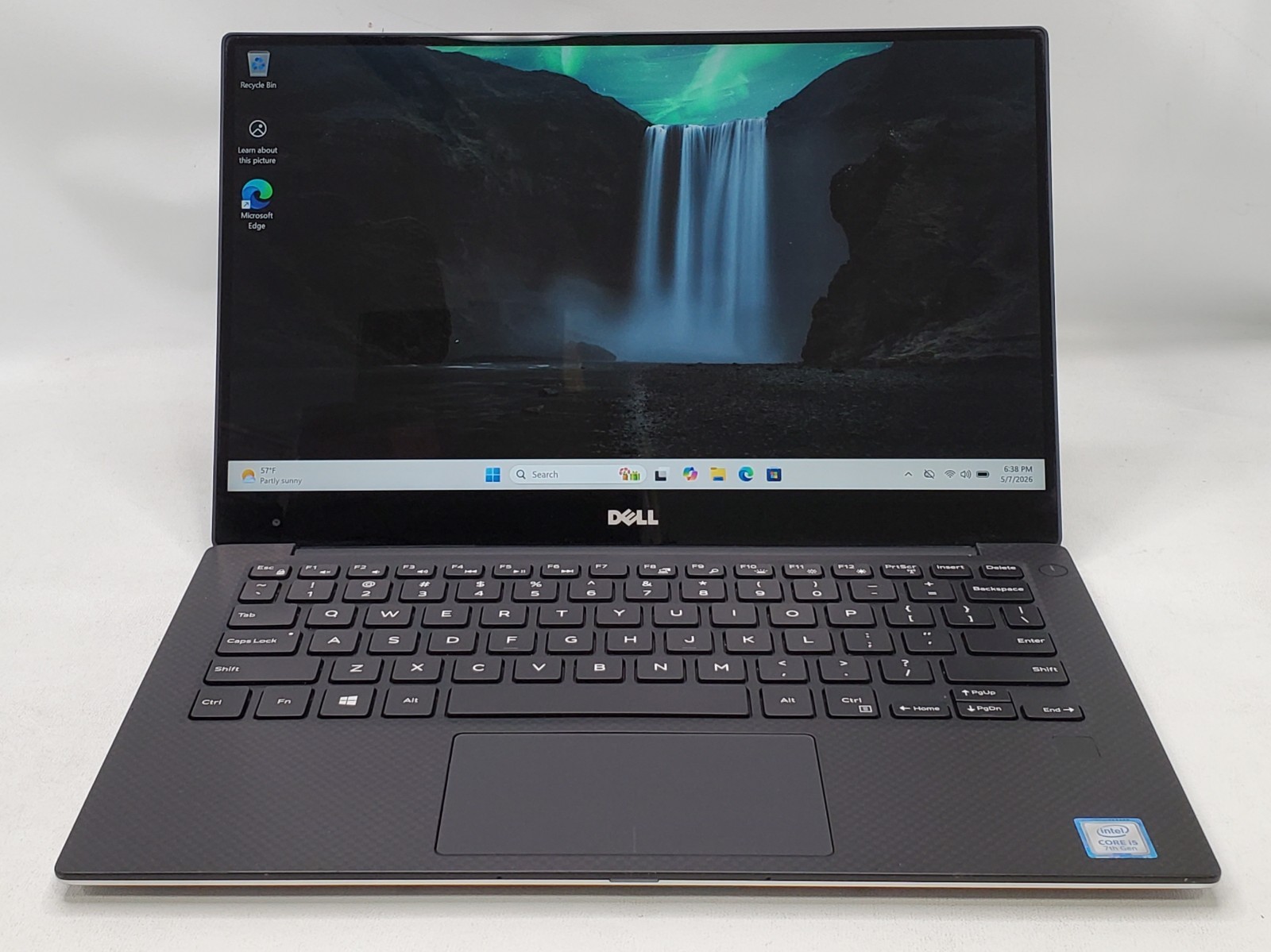 DELL XPS 13 9360 Core i5-7200U @ 2.50GHz 8GB RAM 128GB SSD Windows 11 Pro