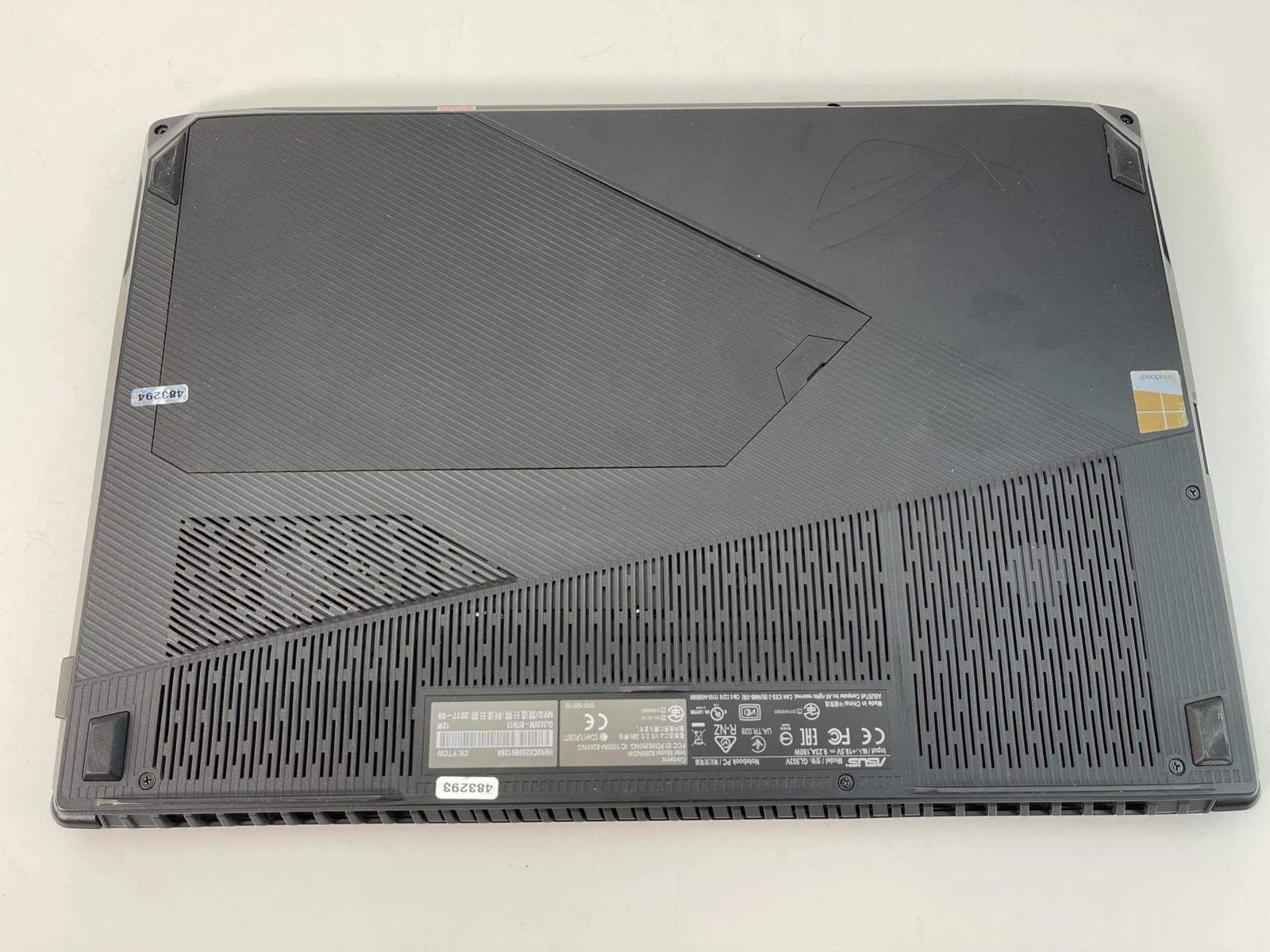 ASUS ROG 15.6″ Gaming Laptop – i7-7700HQ 16GB GTX 1060 1TB HDD + 128GB SSD PC