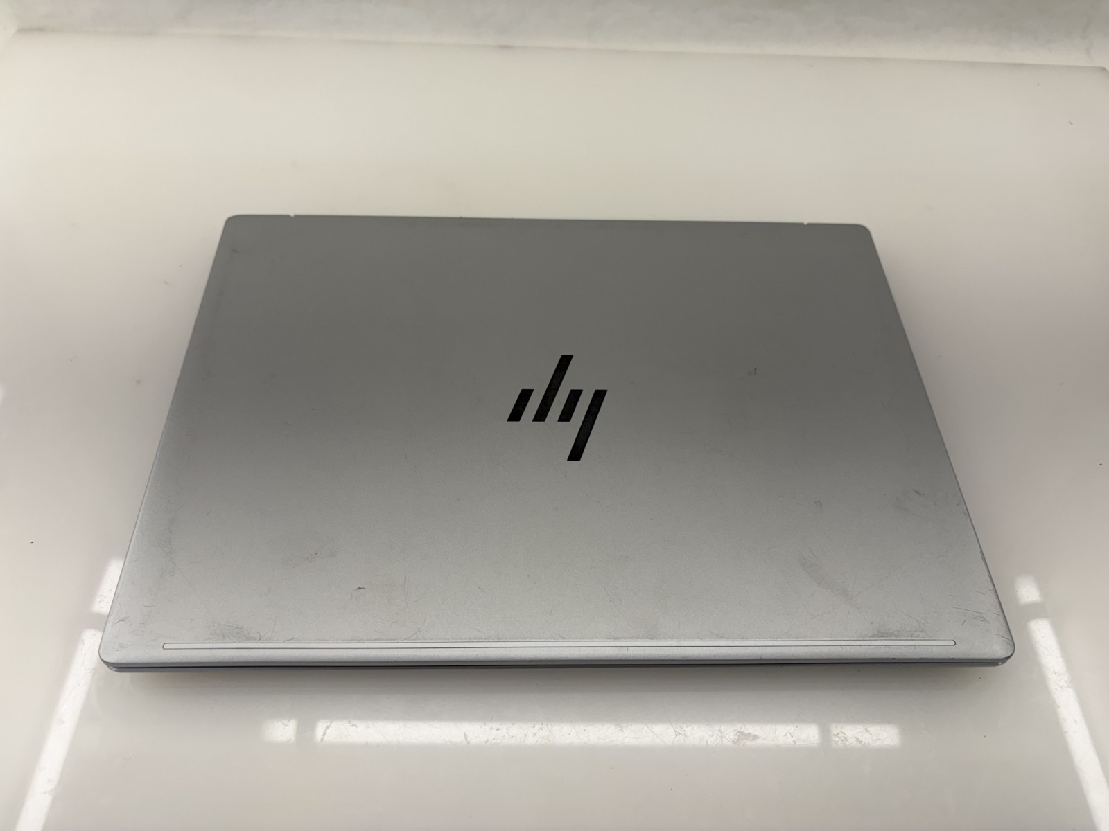 HP Pavilion 13 inch Aero Laptop – Windows 11 Ryzen 5 8640U 16gb RAM 512GB SSD