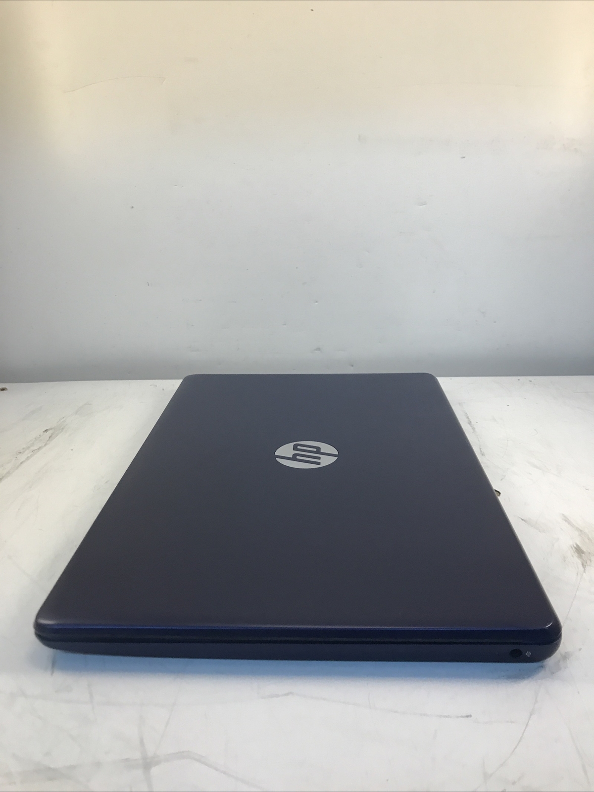 HP Stream 14-cb171wm Intel Celeron N4020 1.10 GHz 4 GB No HDD Boot to BIOS