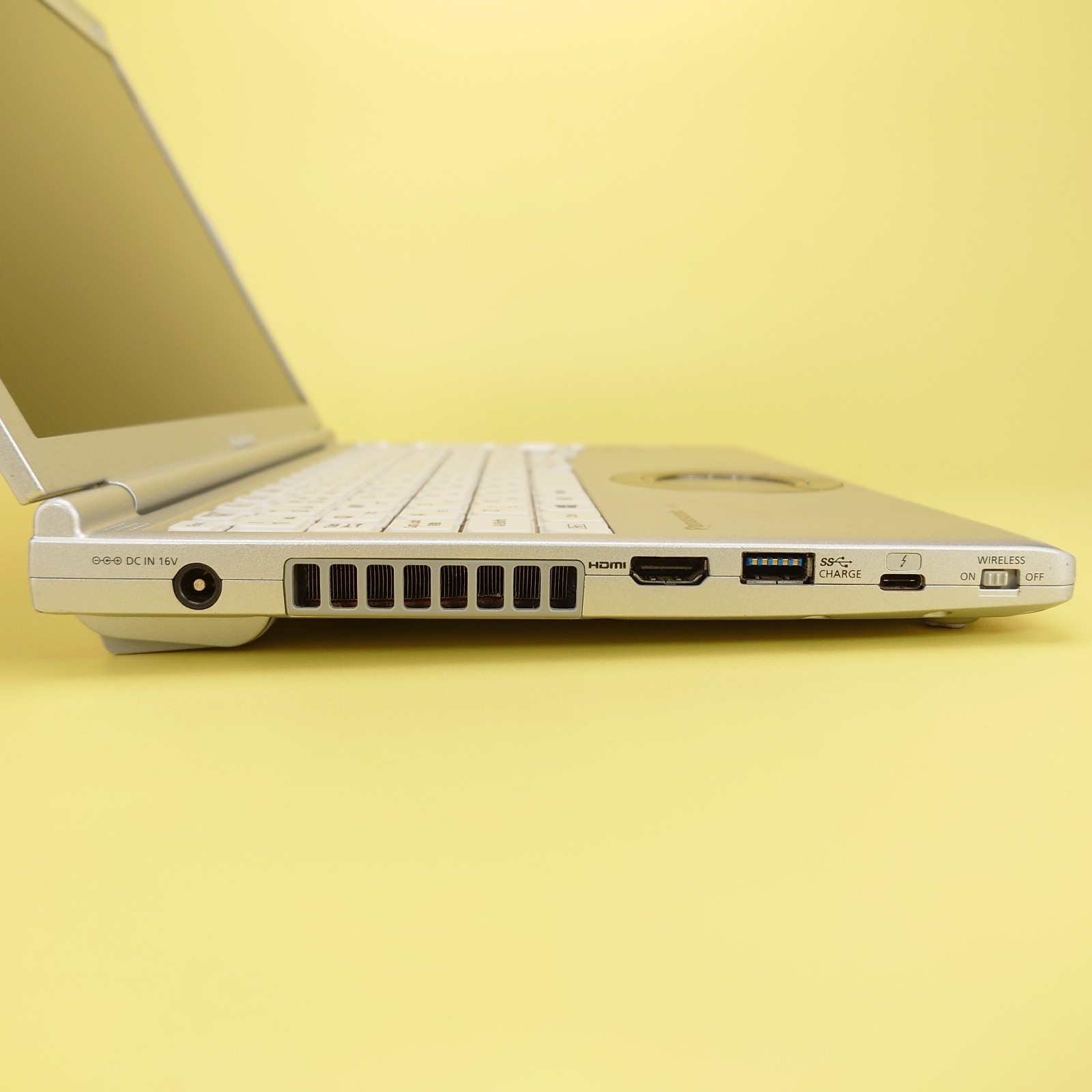 Panasonic Let’s note CF-SV7 Core i5 1.7GHz RAM 8GB NVMe 256G Japanese Keyboard