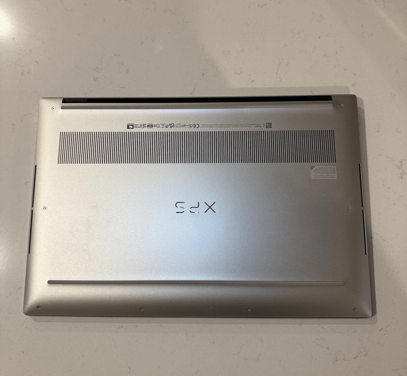 Dell XPS 15 9530 15.6″ (1TB SSD, Intel Core i9-13900H, 5.40GHz, 32GB RAM, NVIDIA