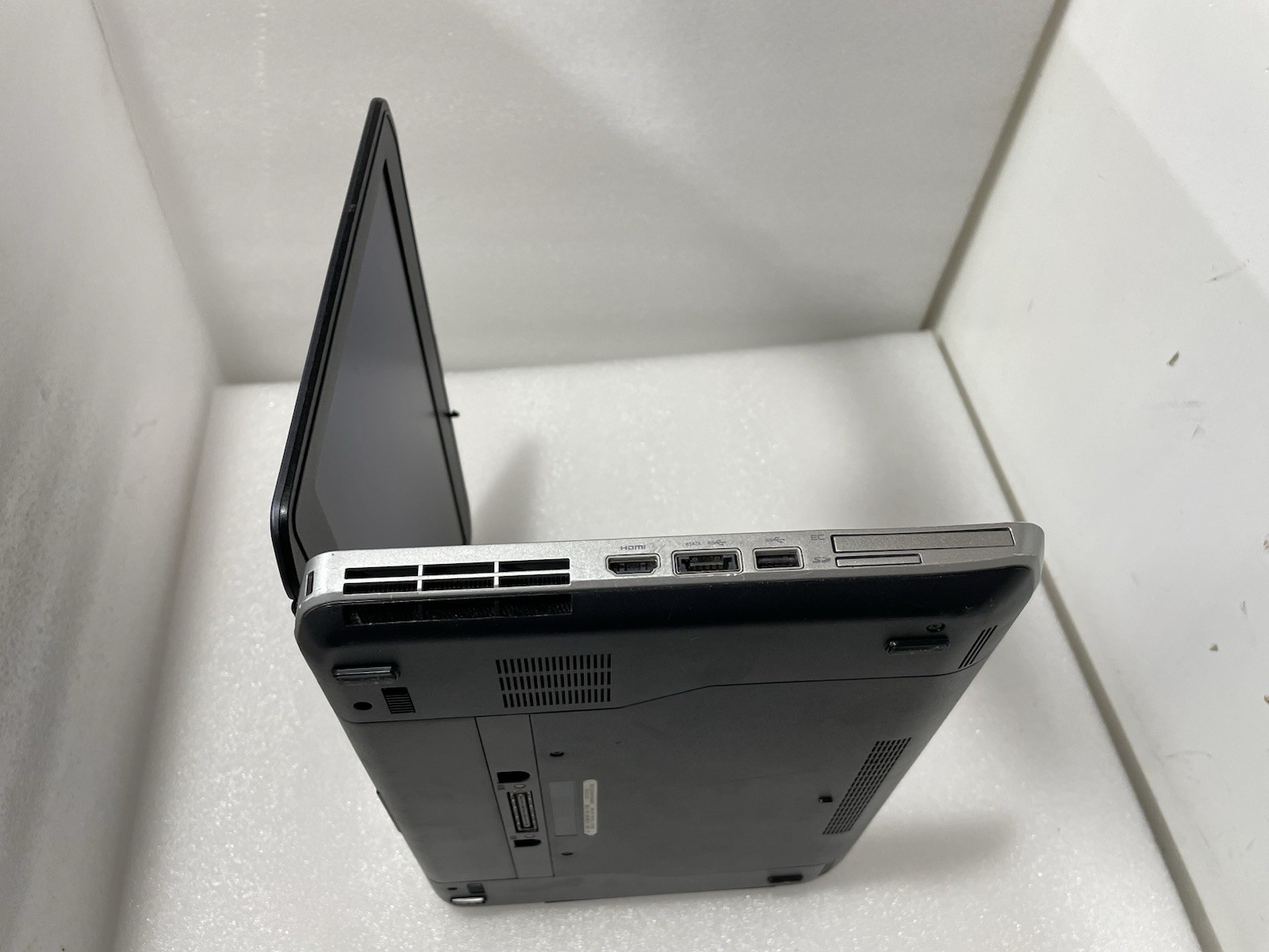 Dell Latitude E5430 256gb SSD Win 10 Pro i5-3320m 2.60ghz 8gb RAM DVD HDMI