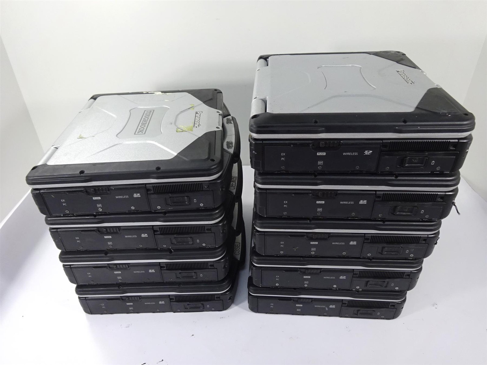 Lot 9 – Panasonic CF-31 MK1 Core i5 M520 2.4GHz 4GB – Bios Locked – No HHD