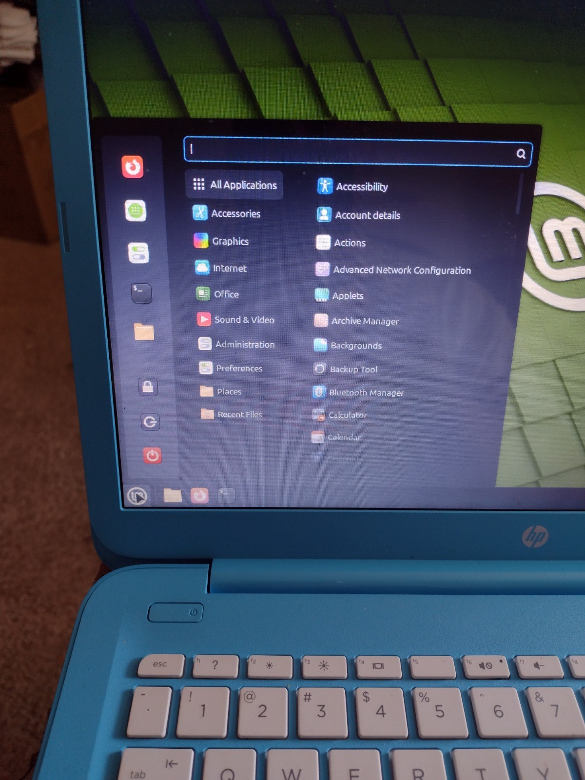 HP Stream 14-ax0XX 14in Intel Celeron 4GB RAM 32GB eMMC Blue LINUX MINT OS