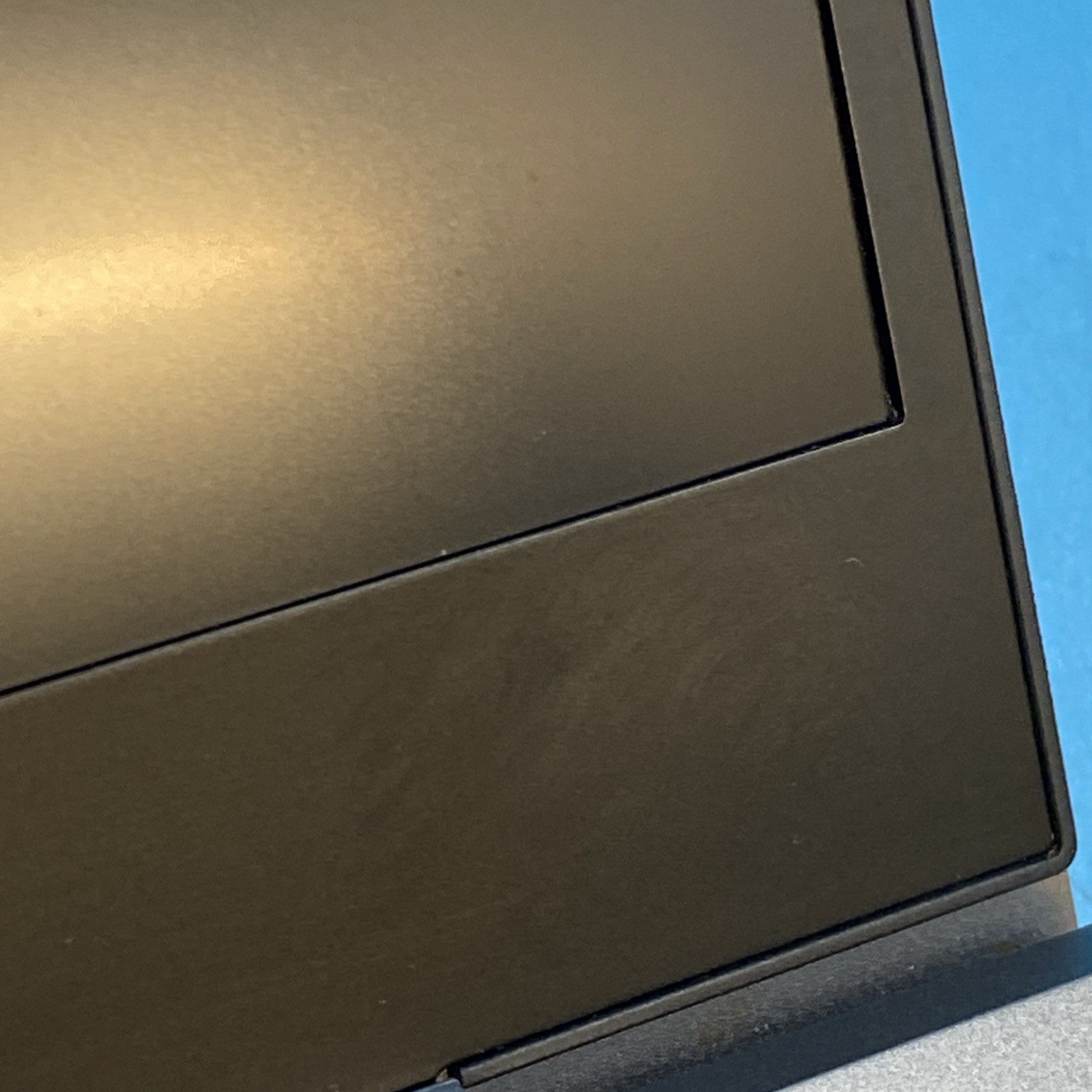 HP ZBook Studio G8 | i7-11850H | 32GB RAM | NO DRIVE | NO OS | 65% BATT