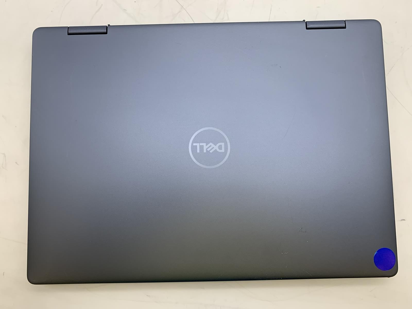 Dell Inspiron 14 7440 2-in-1 AMD Ryzen 7 8840HS 512GB SSD 16GB DDR5 W11P