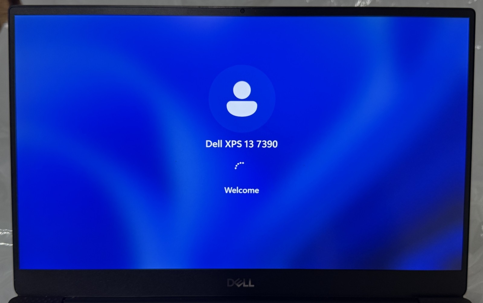 Dell XPS 13 7390 Silver FHD i5-10210U 1.60GHz 8GB RAM 1TB SSD Excellent
