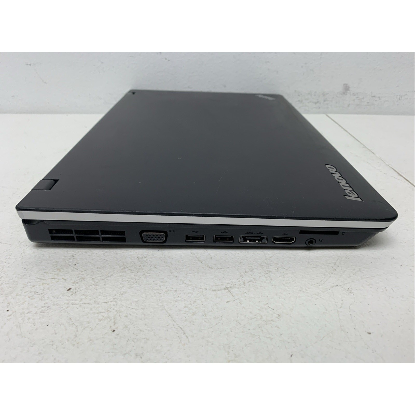 Lenovo Thinkpad E520 15.6″ Intel i3-2310M 2.10ghz 4GB Ram 500gb Hhd Wind 10 Edu
