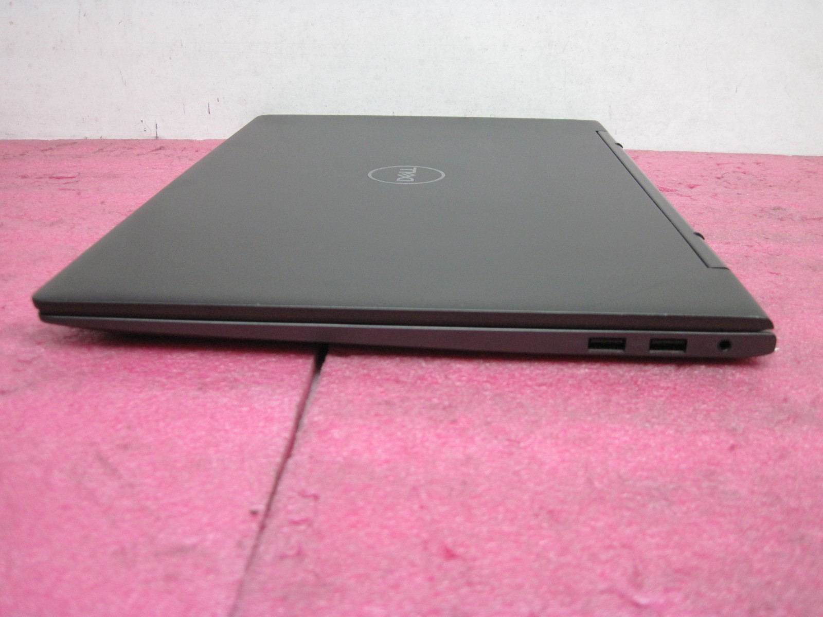 Dell Inspiron 7591 2-in-1 15″ 4K UHD i7-10510U 16GB 1TB M.2 SSD MX250 W11P T9A12