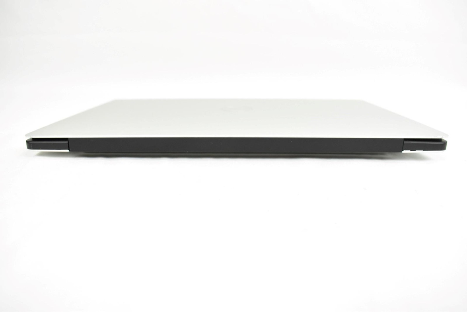 Dell XPS 13 7390 Touch Laptop i7-10710U 1.1GHz 16GB 256GB SSD No OS 13.3″