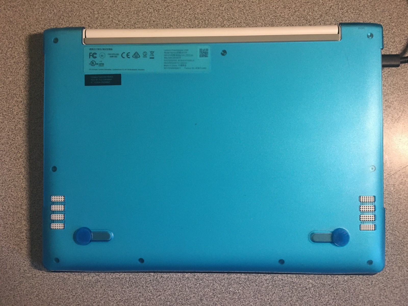 Lenovo 81HY000DUS Chromebook C330 11.6″ 64GB 4GB RAM MediaTek MT8173C Notebook