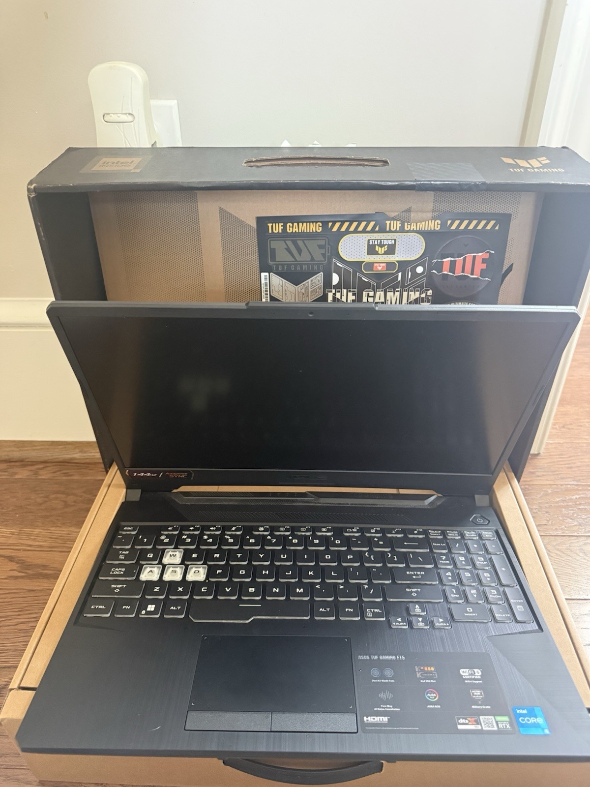 Asus TUF F15 FX506H 15.6″ i5-11400H 2.7GHz 8GB RAM 512GB SSD GeForce RTX 3050