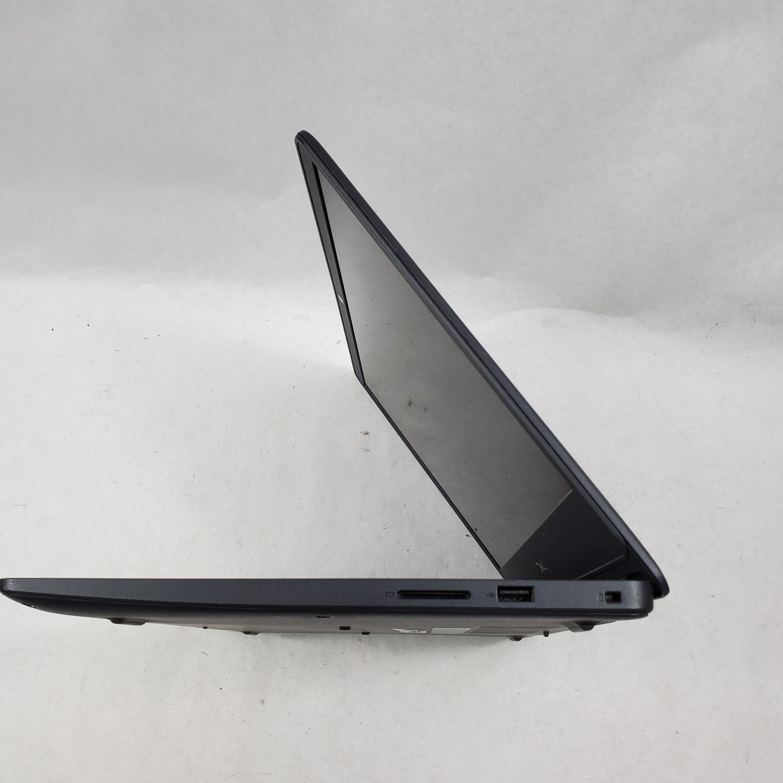 DELL VOSTRO 3400 Intel Core i5-1135G7 2.40GHZ 8GB RAM NO SSD/AC