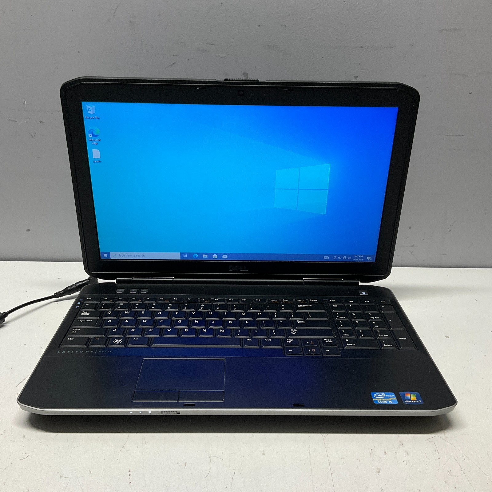 Dell Latitude E5530 Laptop Intel Core i5–3210M @ 2.50 GHz 4GB 320GB HDD Win 10