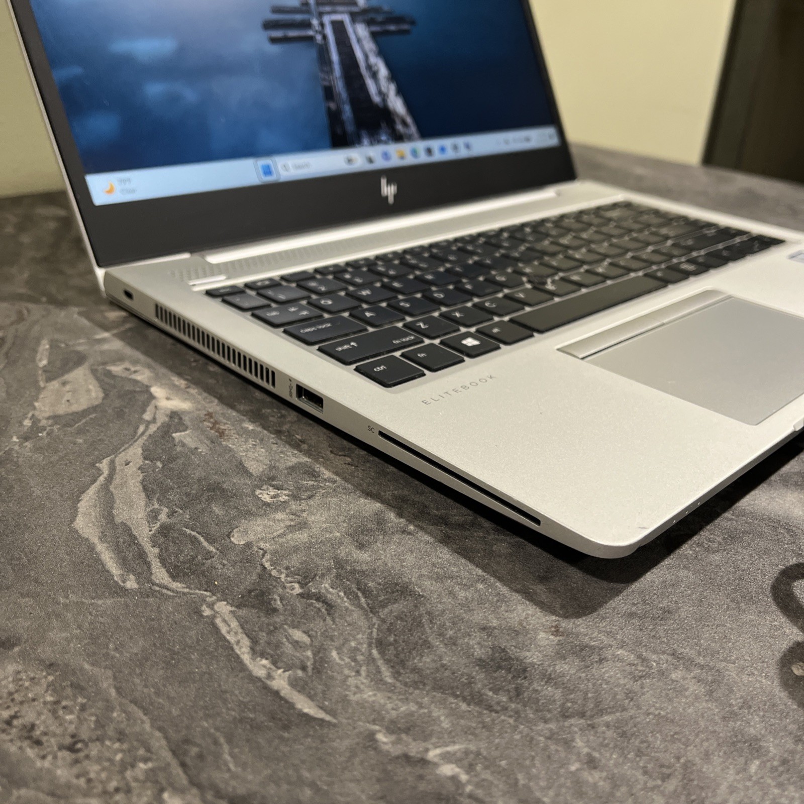 HP EliteBook 840 G6 14” Core i5-8365U 1.60GHz 8GB 256GB SSD Win 11 Pro Laptop