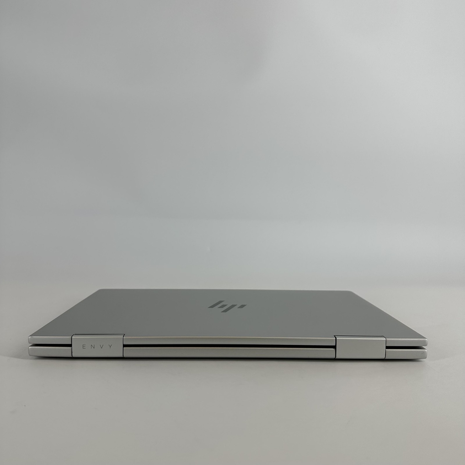 HP Envy x360 14 2023 Silver FHD TOUCH 1.3 GHz i5-1335U 8GB 512GB SSD Very Good