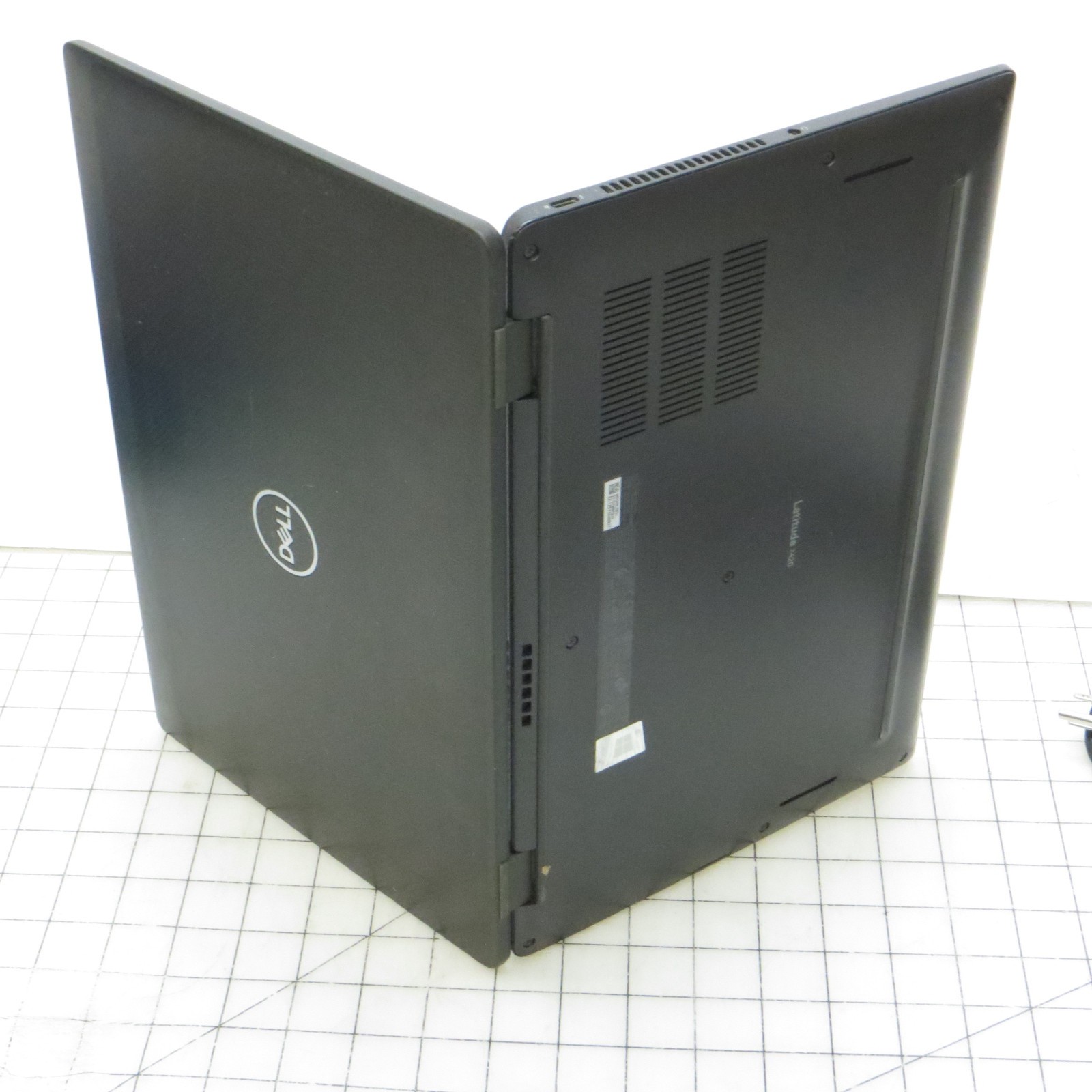 Dell Latitude 7420 Intel i5 11th Gen 16GB RAM 256GB SSD 14″ Win 11 Pro Laptop PC